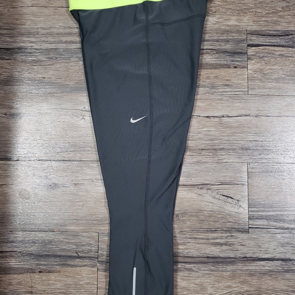 Nike Crop leggings - Picture 3 of 7